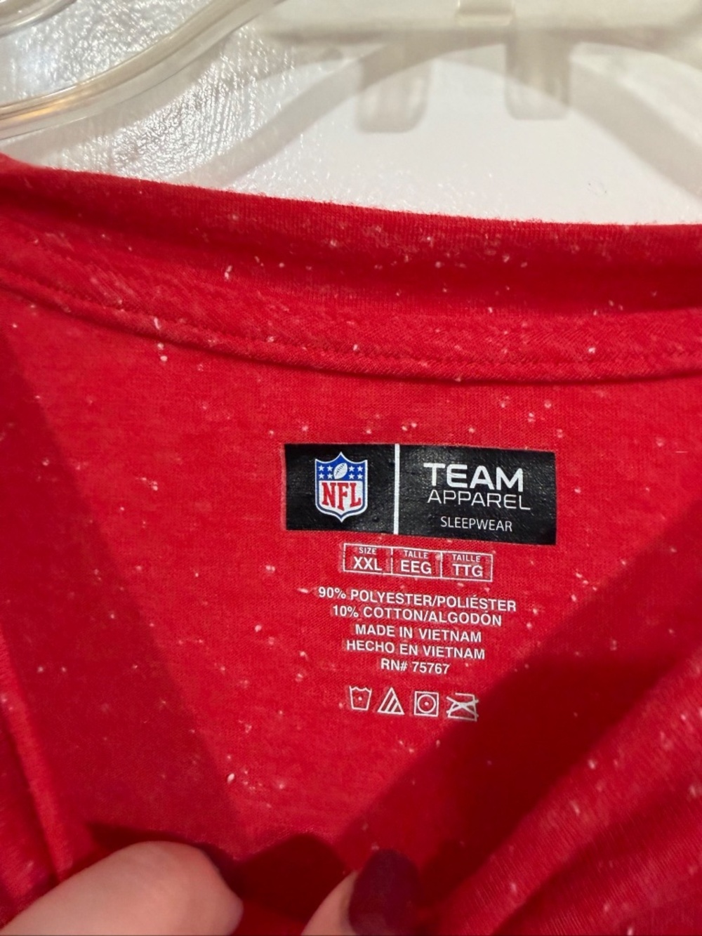 NFL Team Apparel Buccaneers Red T-Shirt 2X - Picture 2 of 4